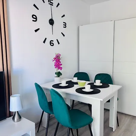 Apartmán Penelopa Silver Przestronny Apartment Rodzinny Z Miejscem Postojowym